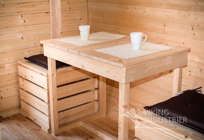 Sleeping barrel ICE VIKING dinner table and pouf 1