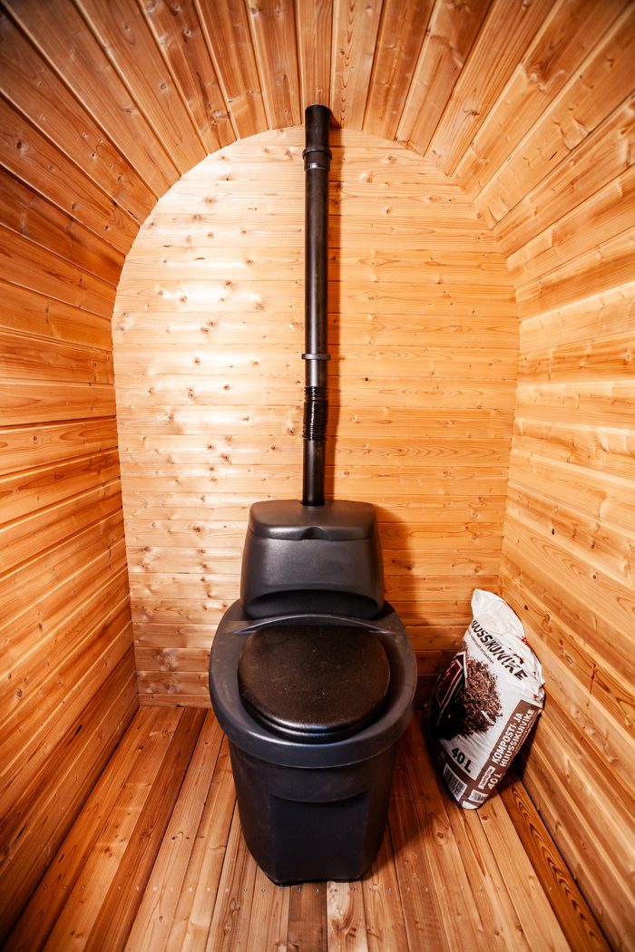 Buitentoilet